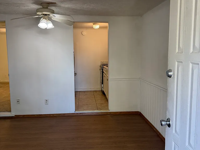 209 Strawberry Ln — Photo 5