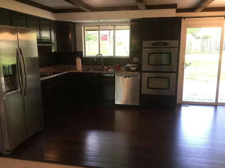 2303 Ivy Crest Dr — Photo 9