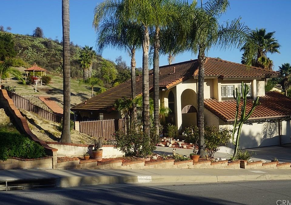 2nd image of 20663 E Peach Blossom Rd