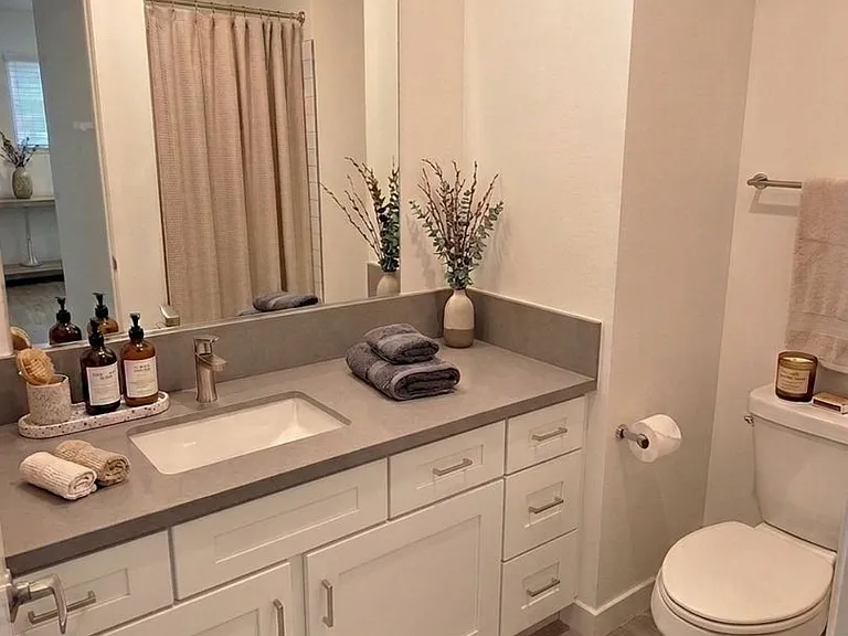 12625 Pacific Ave #4 — Photo 15