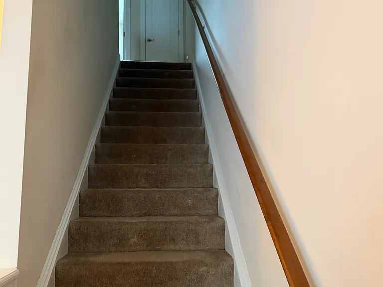 245 Sheliah Ct — Photo 6
