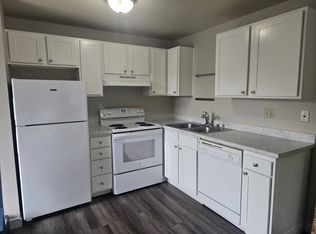 9212 45th Ave SW APT 1, Seattle, WA 98136