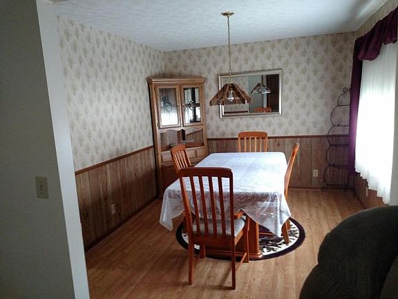 4th image of 286 Meadow Creek Dr