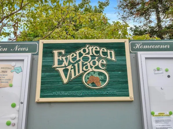 3563 W Greentree Cir #229, Anaheim, CA 92804