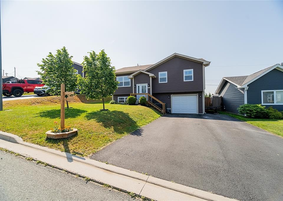 1st image of 11 Heidi Crescent