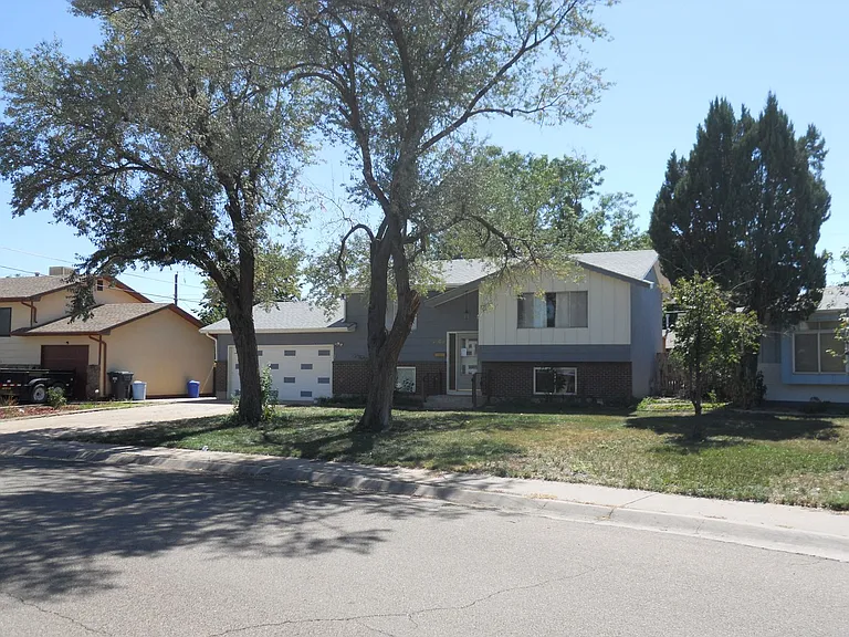 3808 Elmwood Cir — Photo 20