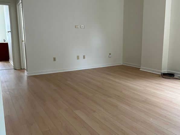 23 2nd Ave #2