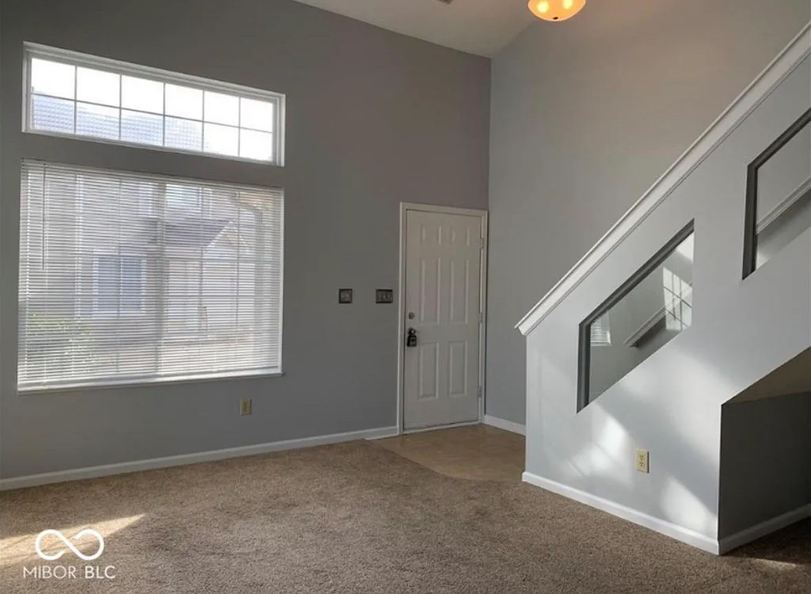2 bed, 2.5 bath, 1362 sqft, $1,690 — Photo 4