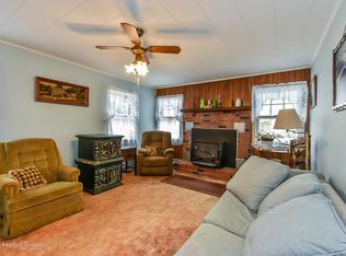 560 Horton Ave, Mattituck, NY 11952