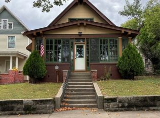 1706 Warford St, Perry, IA 50220