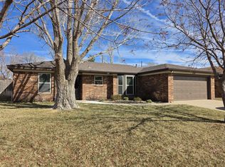 1104 Trinchera Dr, Amarillo, TX 79110