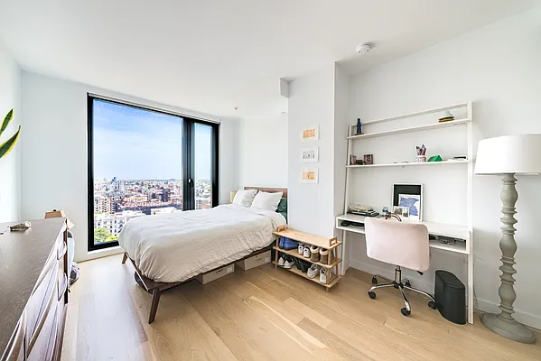 Rented by EXR | media 6