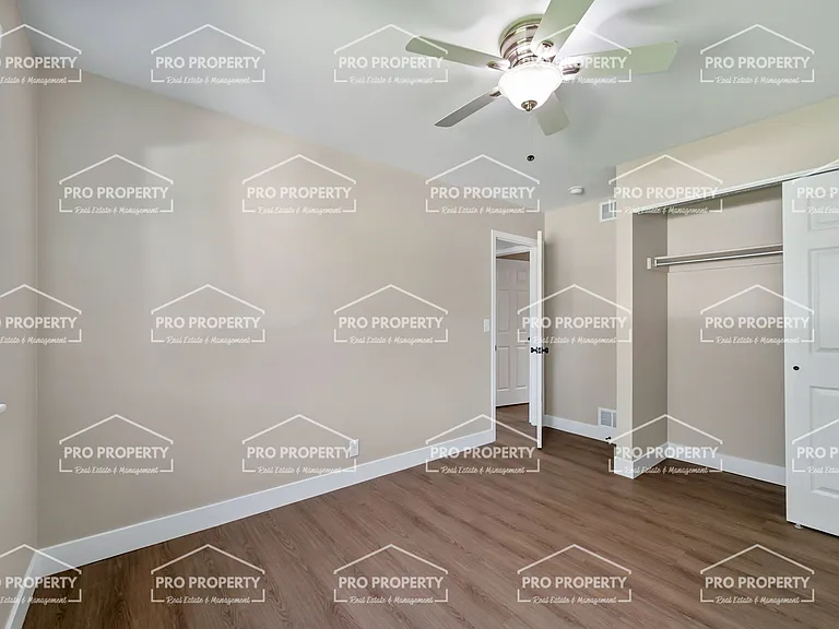 5836 Colby St — Photo 10