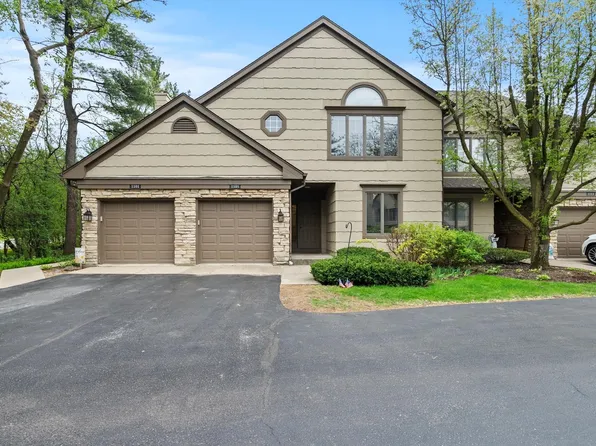 1105 Foxtail Ct #1105, Darien, IL 60561