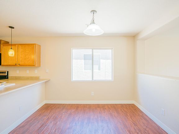 3rd image of 1441 S 221st Dr