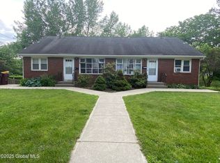 9 Brayton St, Albany, NY