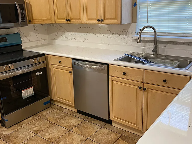 5203 Sutton Ct — Photo 20
