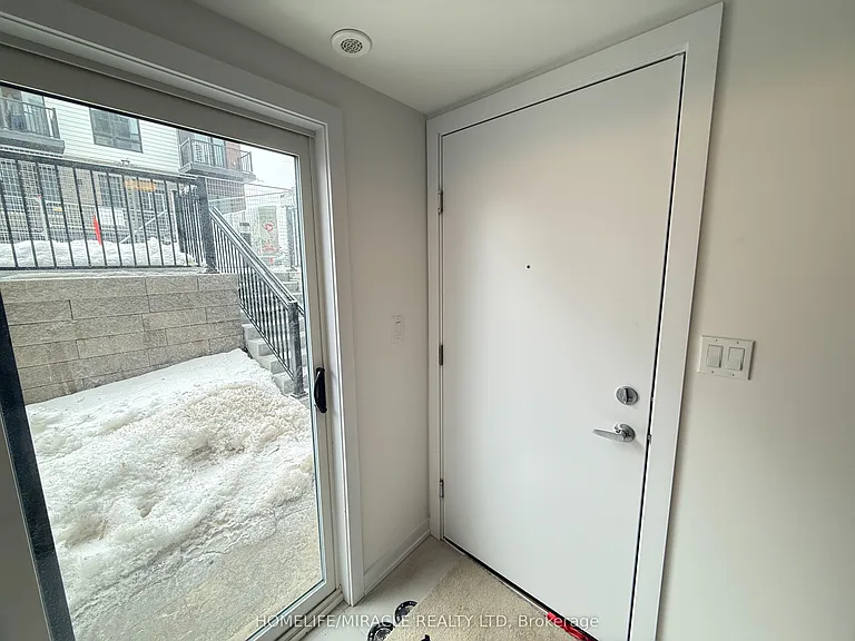 40 Palace St #L8 — Photo 5