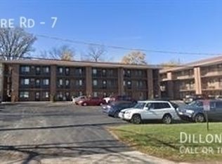 12 Rushmore Rd #7, Fox Lake, IL 60020