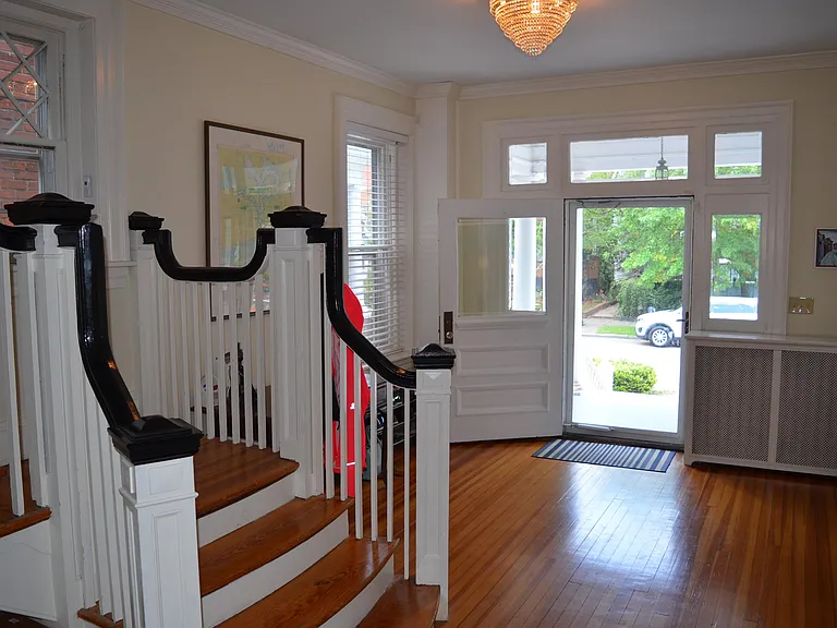 607 Westover Ave — Photo 5