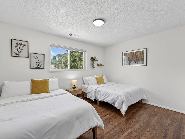 7107 Carriveau Ave NE — Photo 26
