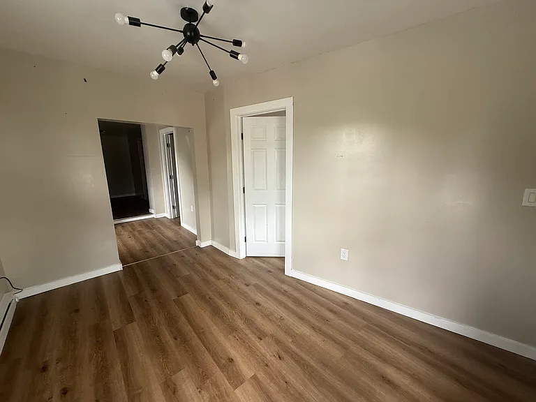 178 Belmont St #1 — Photo 3
