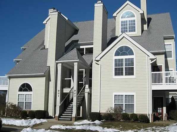 901 Hillside Lake Ter APT 609, Gaithersburg, MD 20878