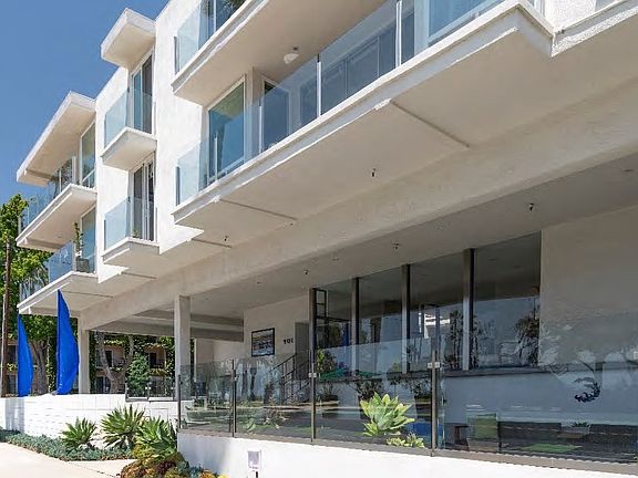 3rd image of 901 Ocean Ave APT 104