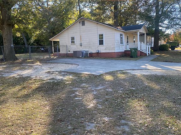 5th image of 925 E Home Ave