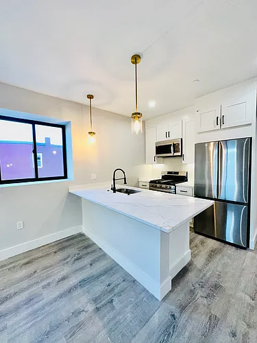 62 Liverpool St #4 Photo 1