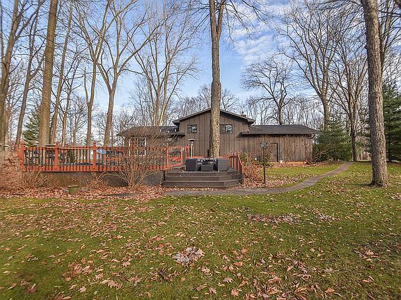 2nd image of 571 Schaeffer Dr