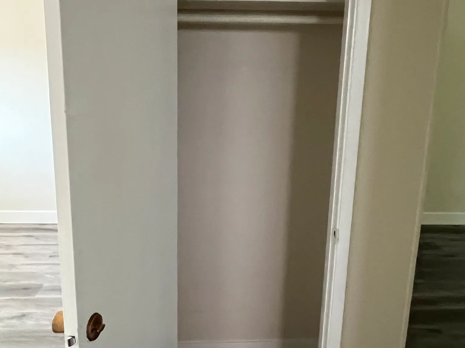 2 bed, 875 sqft, $2,833 — Photo 4