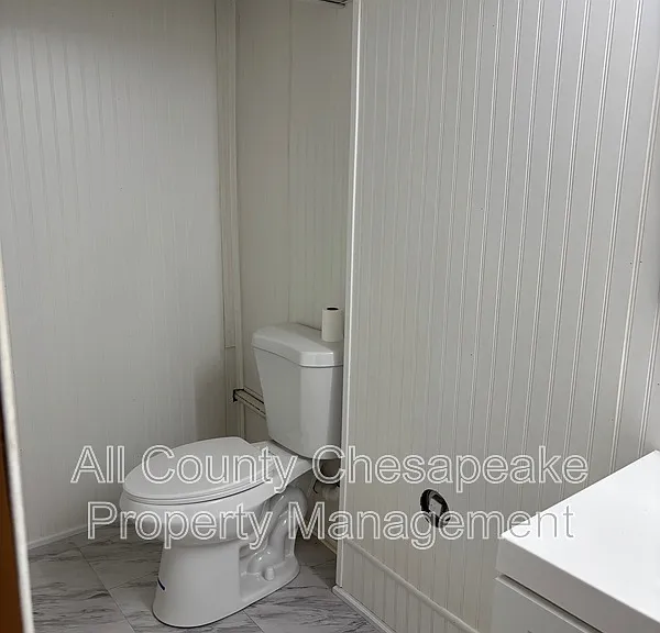 6206 Scranton Rd — Photo 15