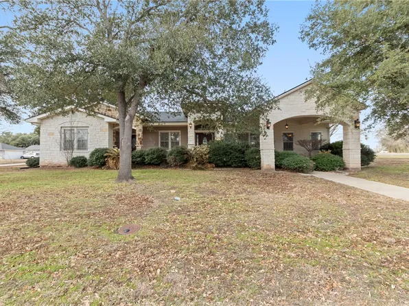 900 N Randolph Ave, Bryan, TX 77803