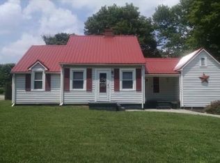 529 Hartness Rd, Statesville, NC 28677