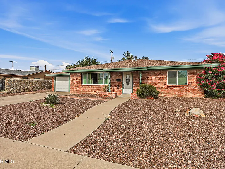 3020 Wedgewood Dr — Photo 31