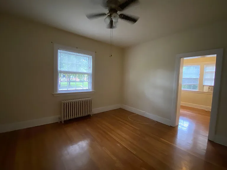 4304 Bromley Ln — Photo 13