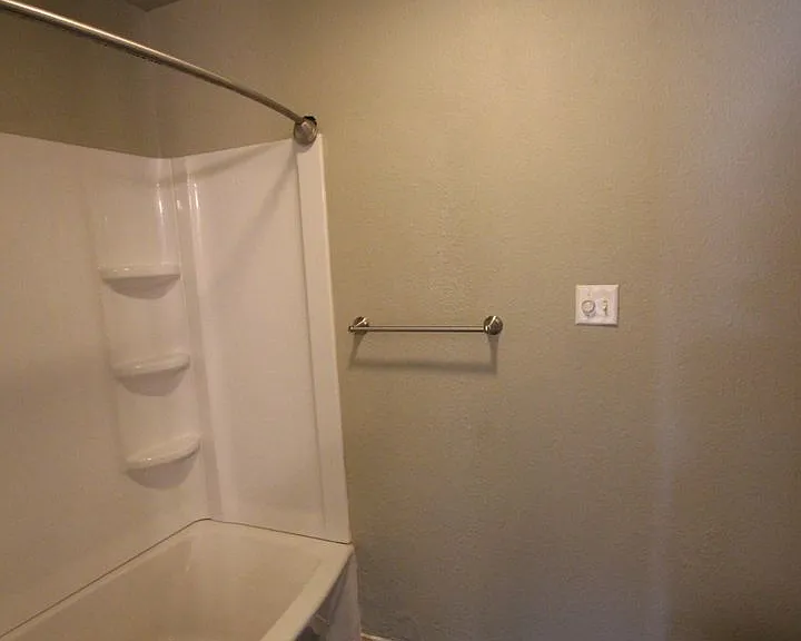 204 Willow Rd — Photo 14