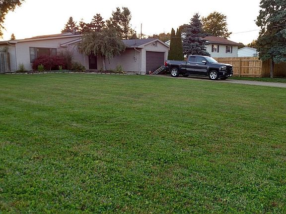2nd image of 4007 Donair Dr