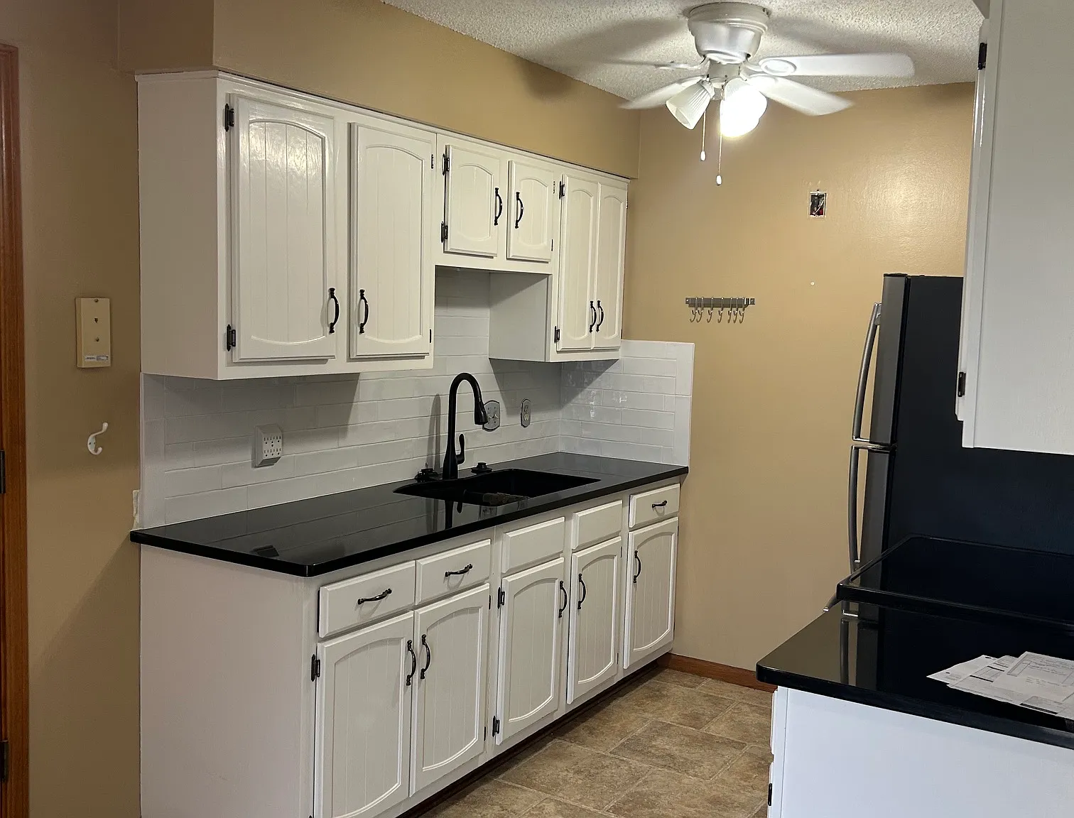 2 bed, 800 sqft, $1,450 — Photo 2
