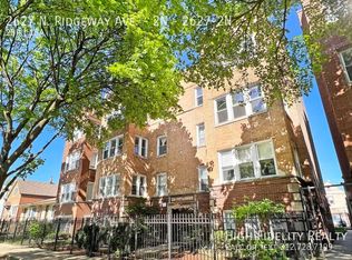 2627 N Ridgeway Ave #2N-2627-2N, Chicago, IL 60647