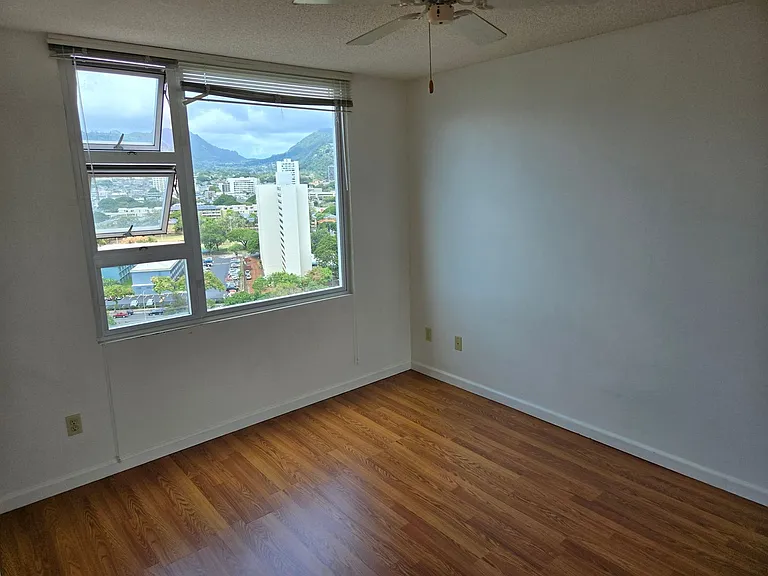 215 N King St #1706 — Photo 15