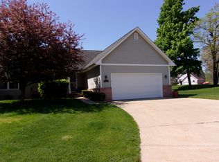 301 Woodview Pl, Manchester, MI