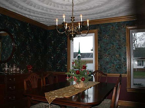 5th image of 905 Brandermill Dr