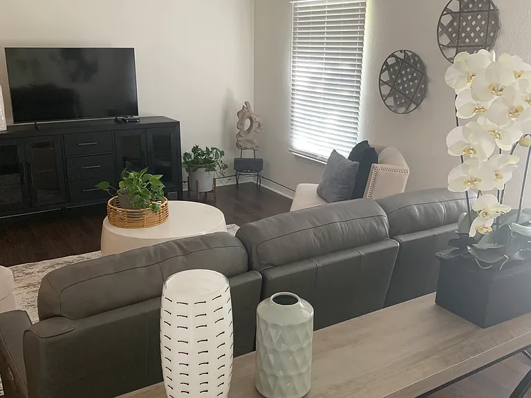Freshly painted great room. Paint is soft white.