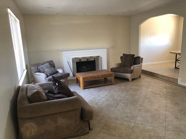 2262 Quartz Pl