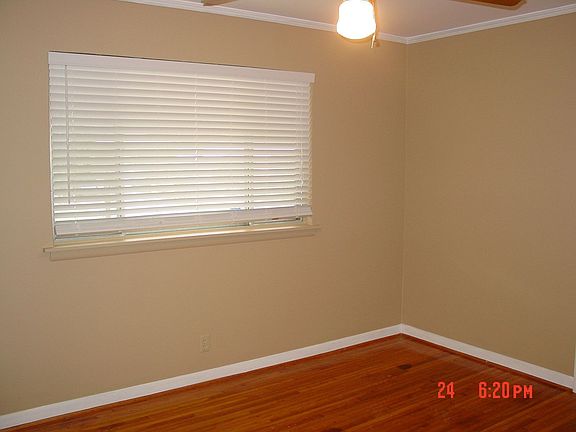 Bedroom w/ Hardwoods