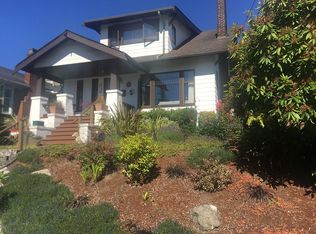 6730 Palatine Ave N, Seattle, WA 98103