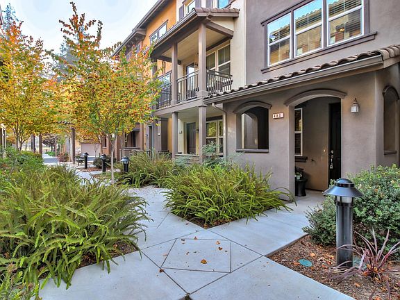 5th image of 480 La Scena Pl