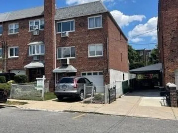 62-61 65th Street, Middle Village, NY 11379